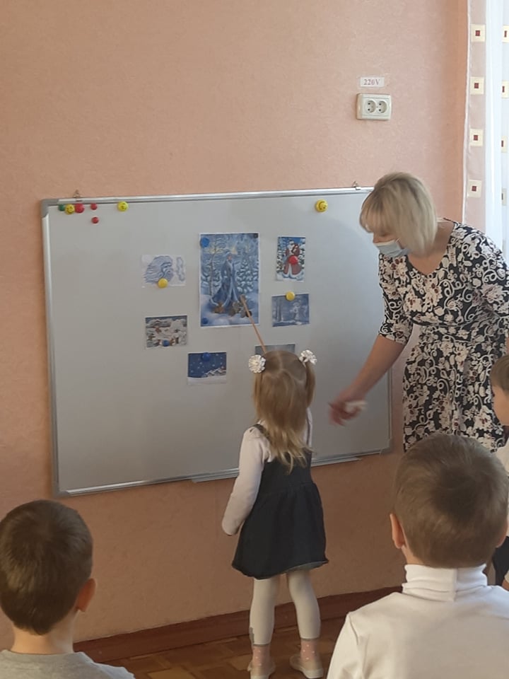 Фото без опису