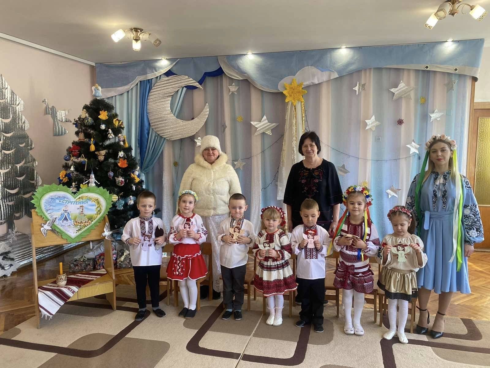 Фото без опису