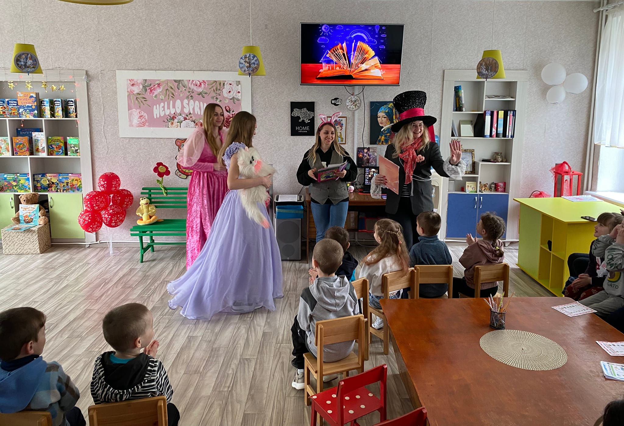 Фото без опису