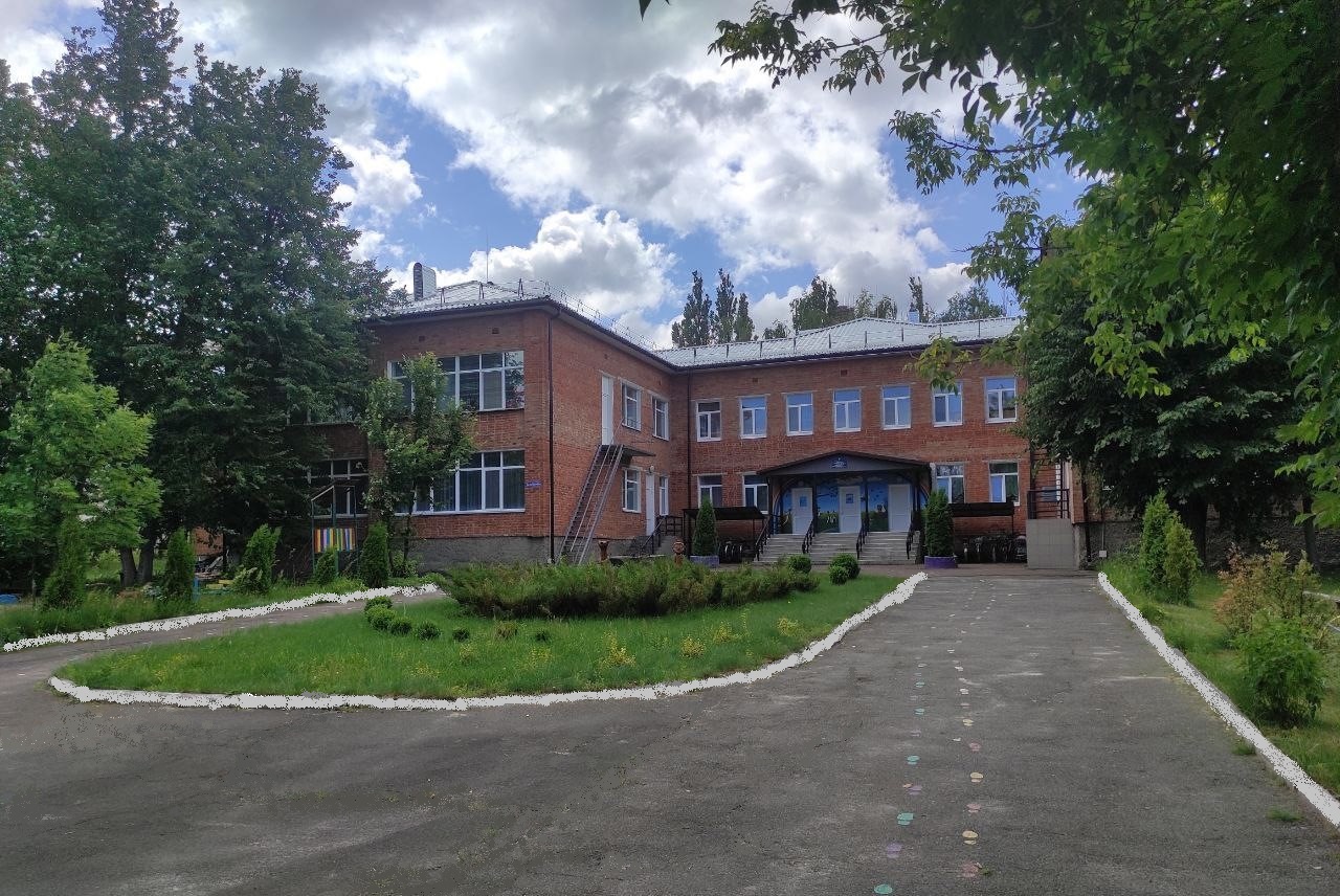 Фото без опису