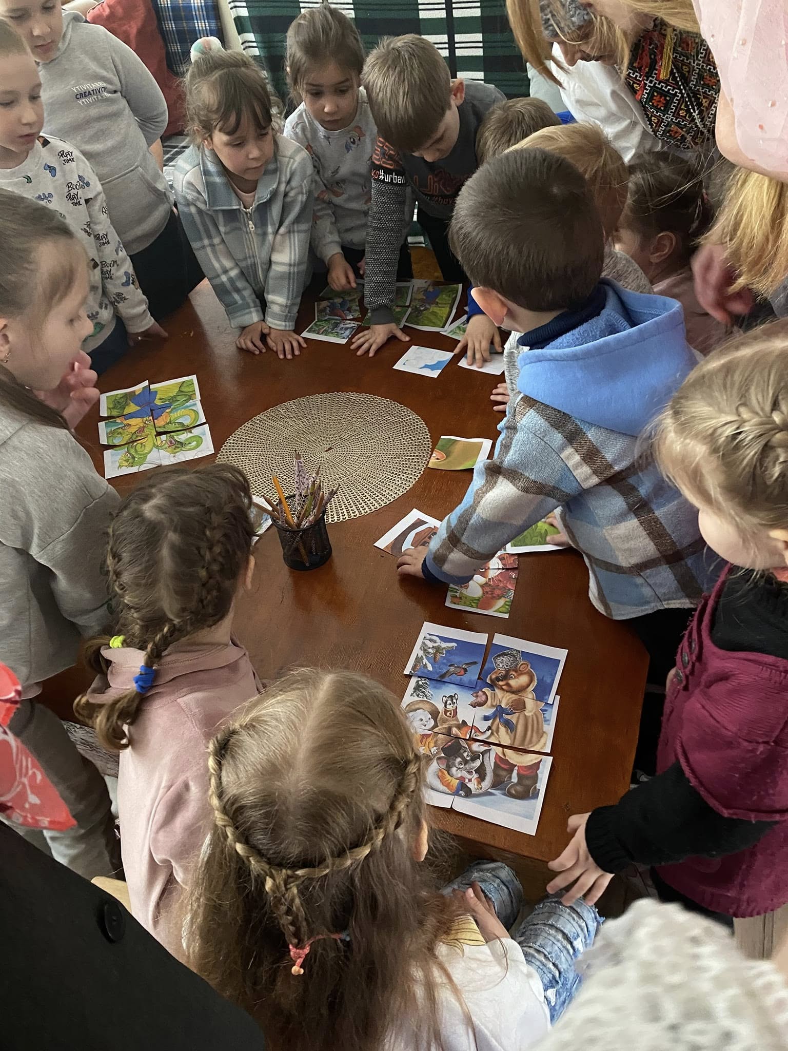 Фото без опису