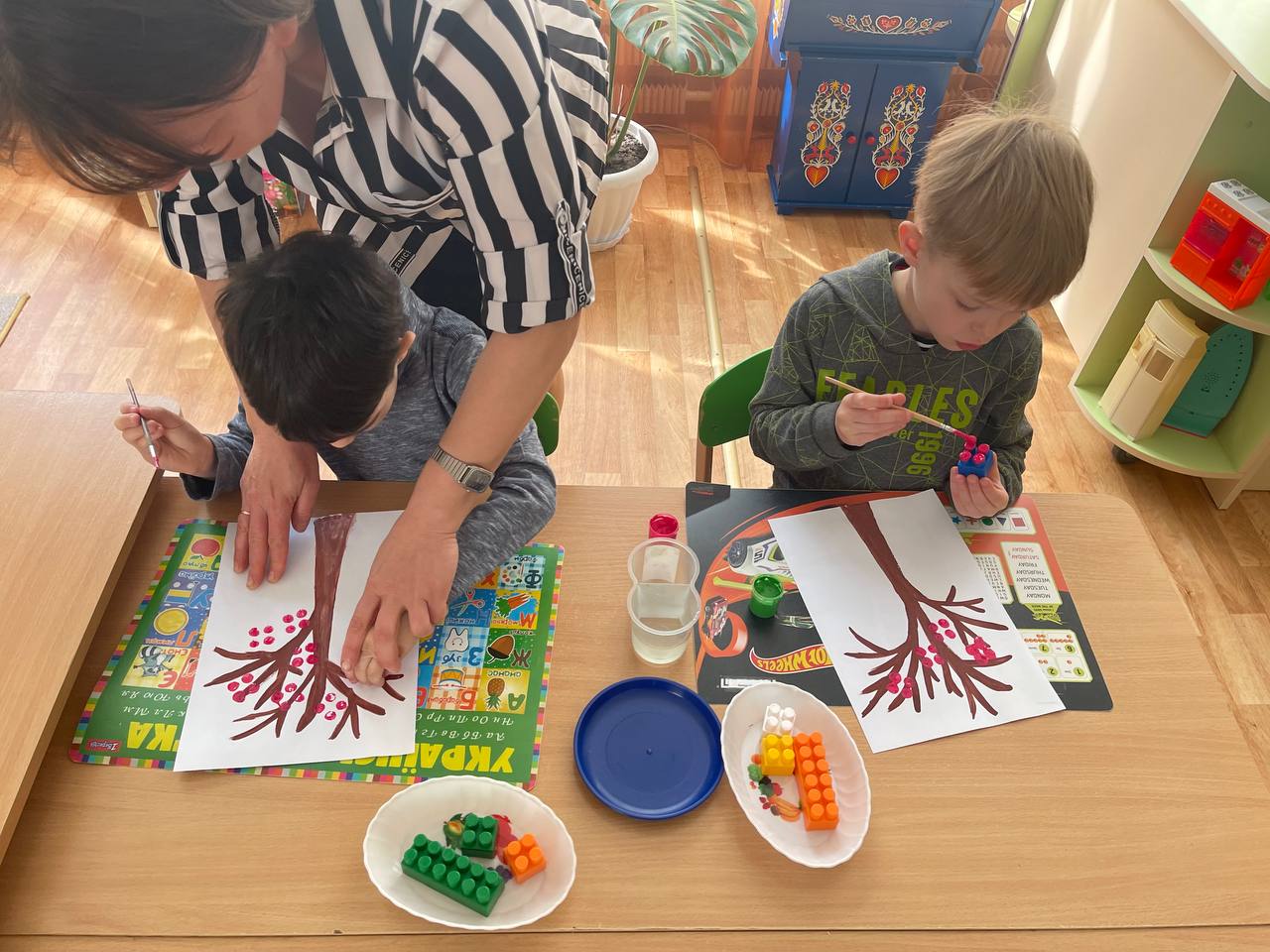 Фото без опису