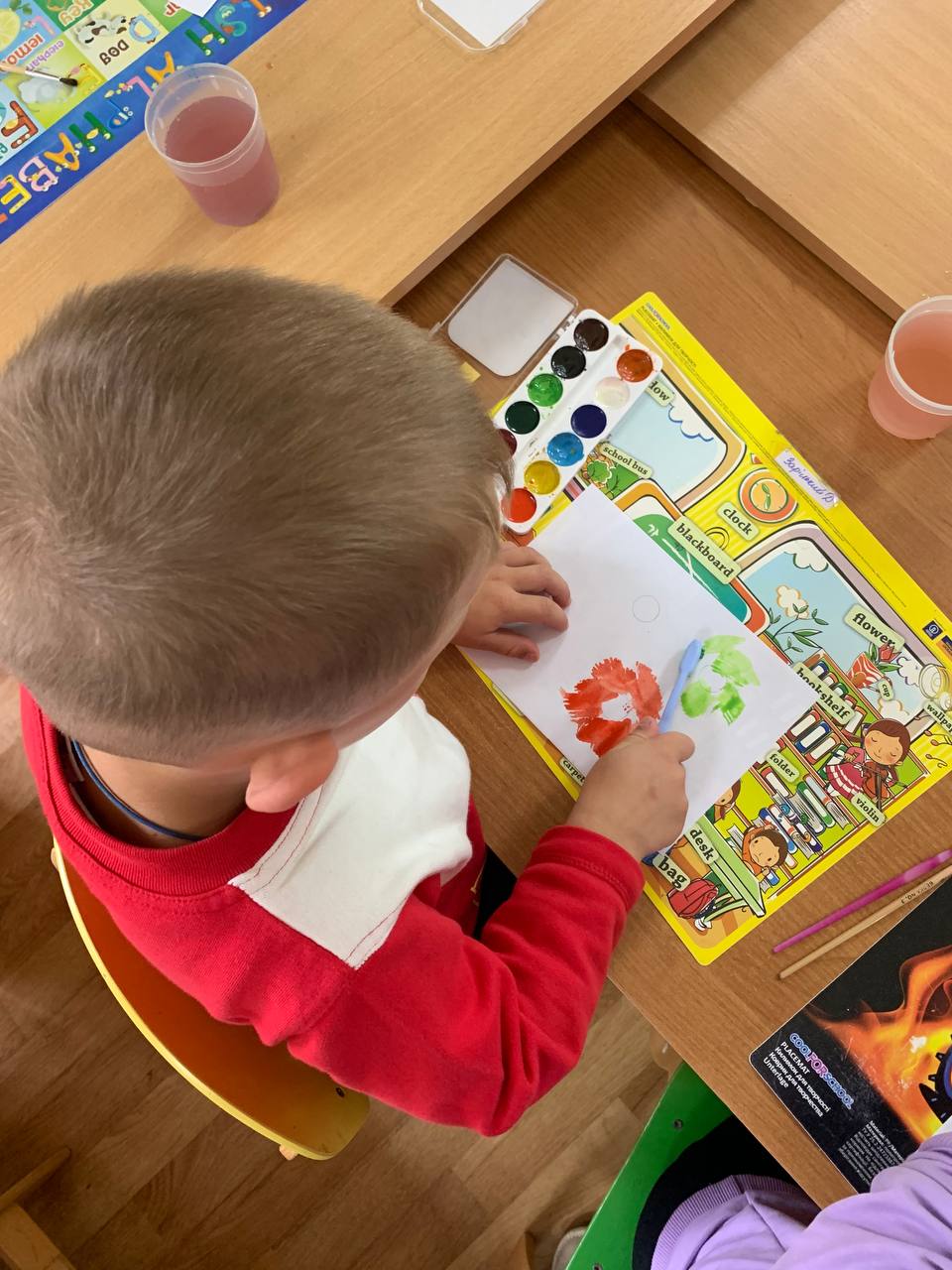 Фото без опису