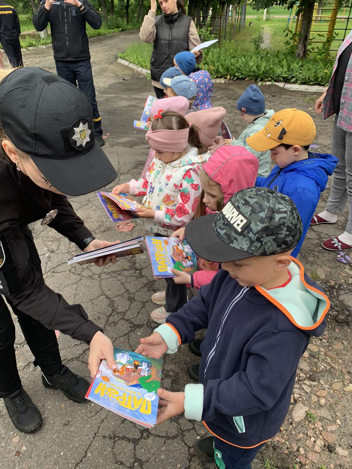 Фото без опису