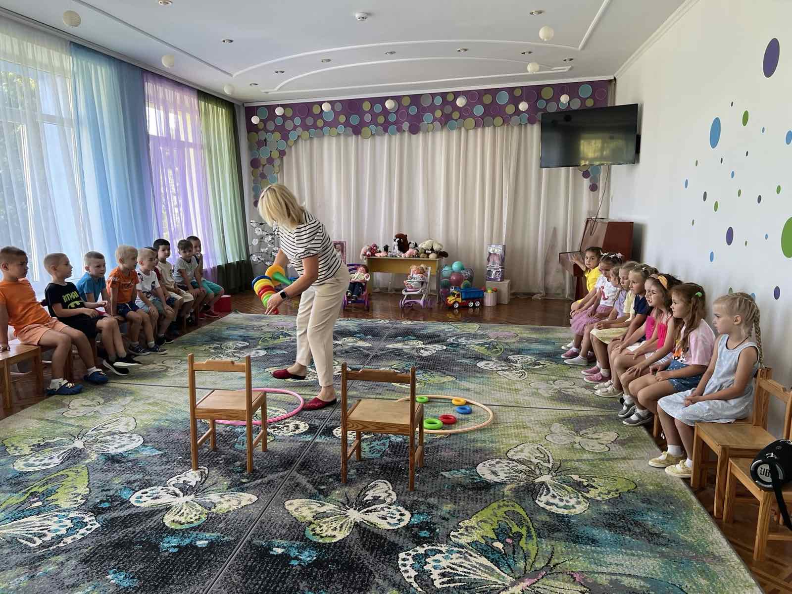 Фото без опису