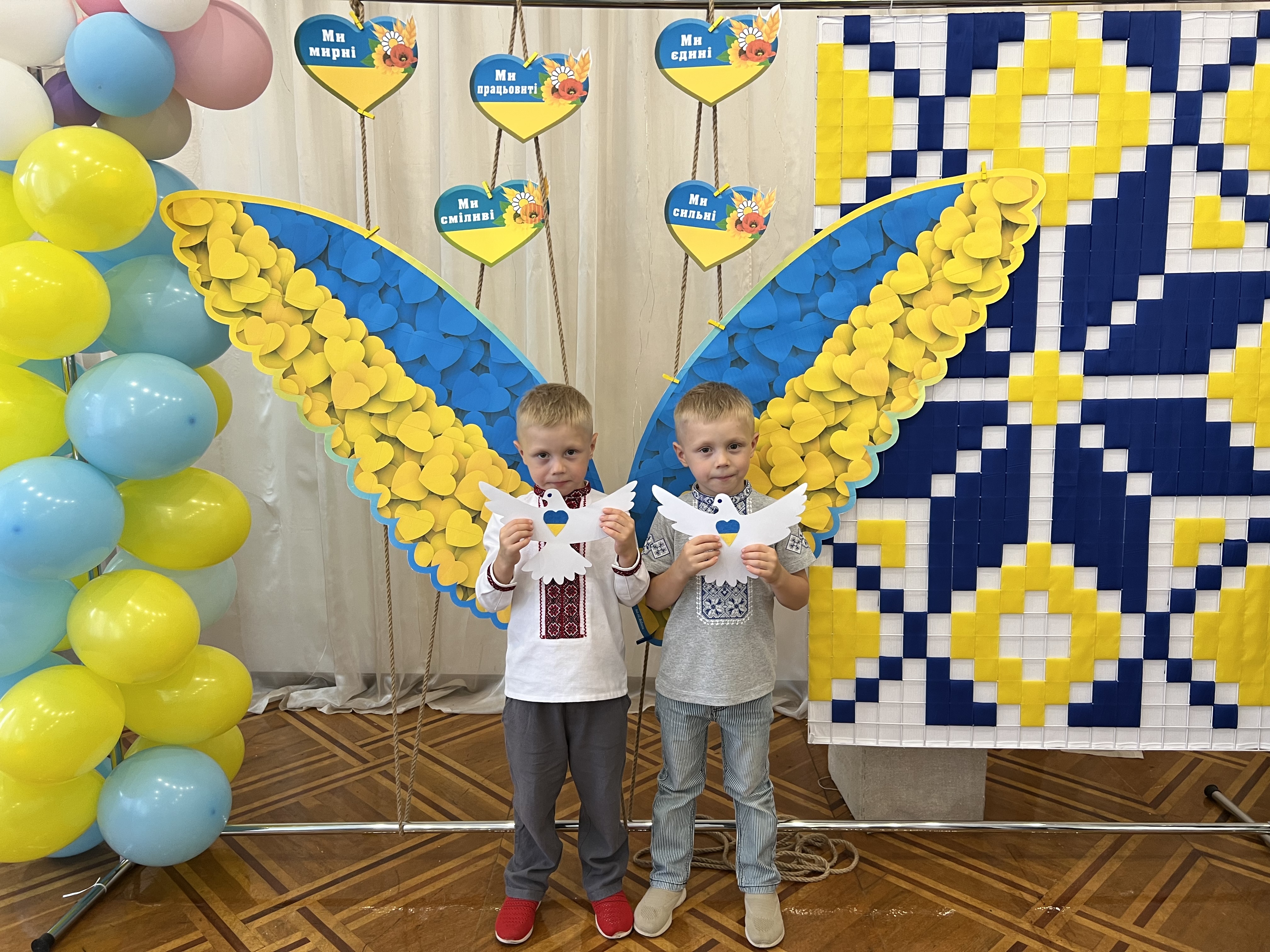 Фото без опису