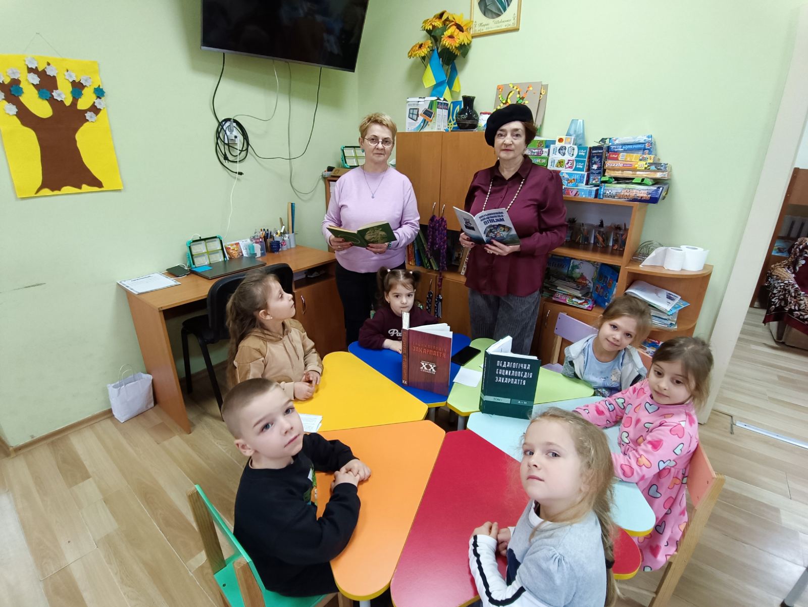 Фото без опису