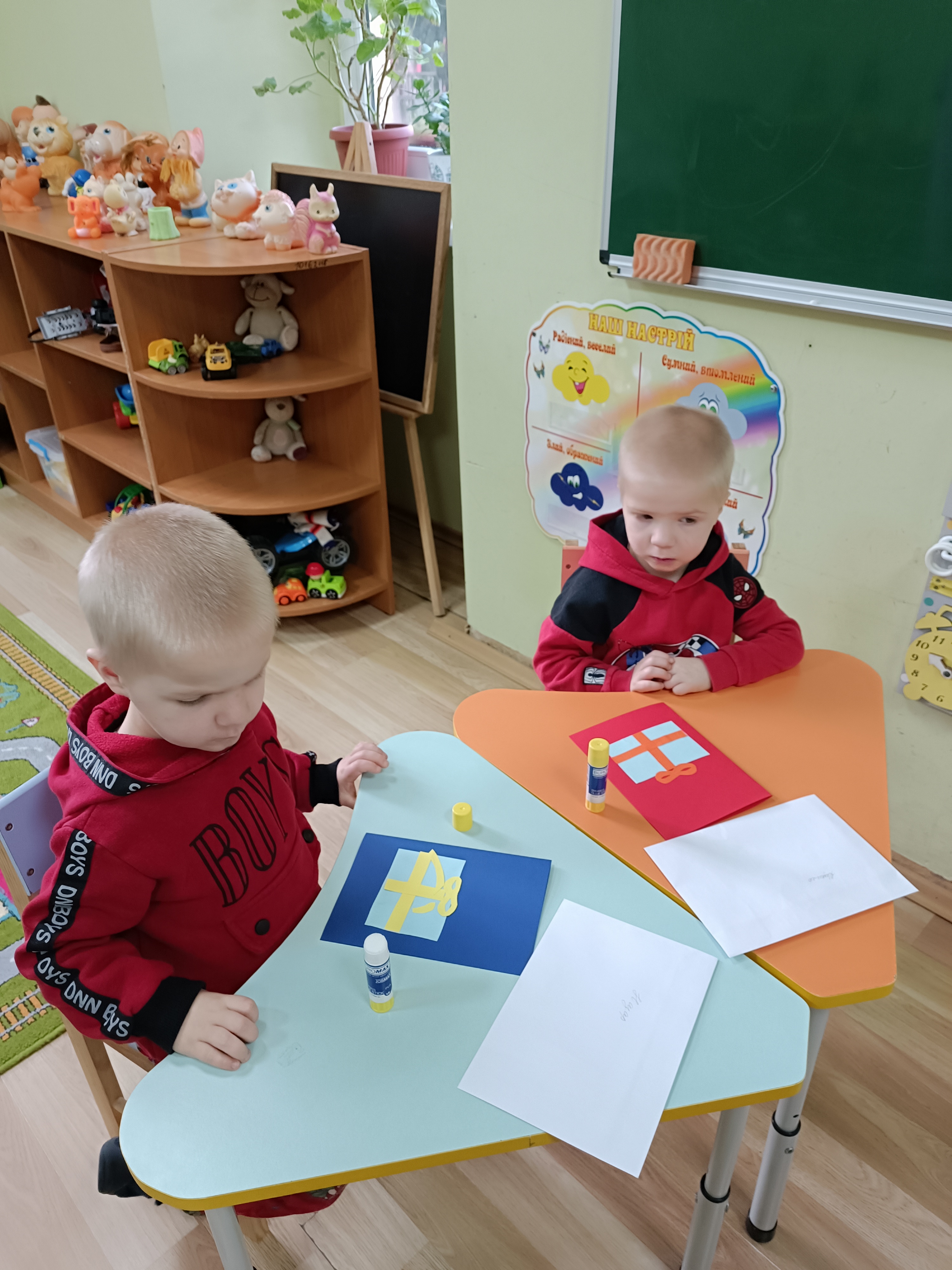 Фото без опису