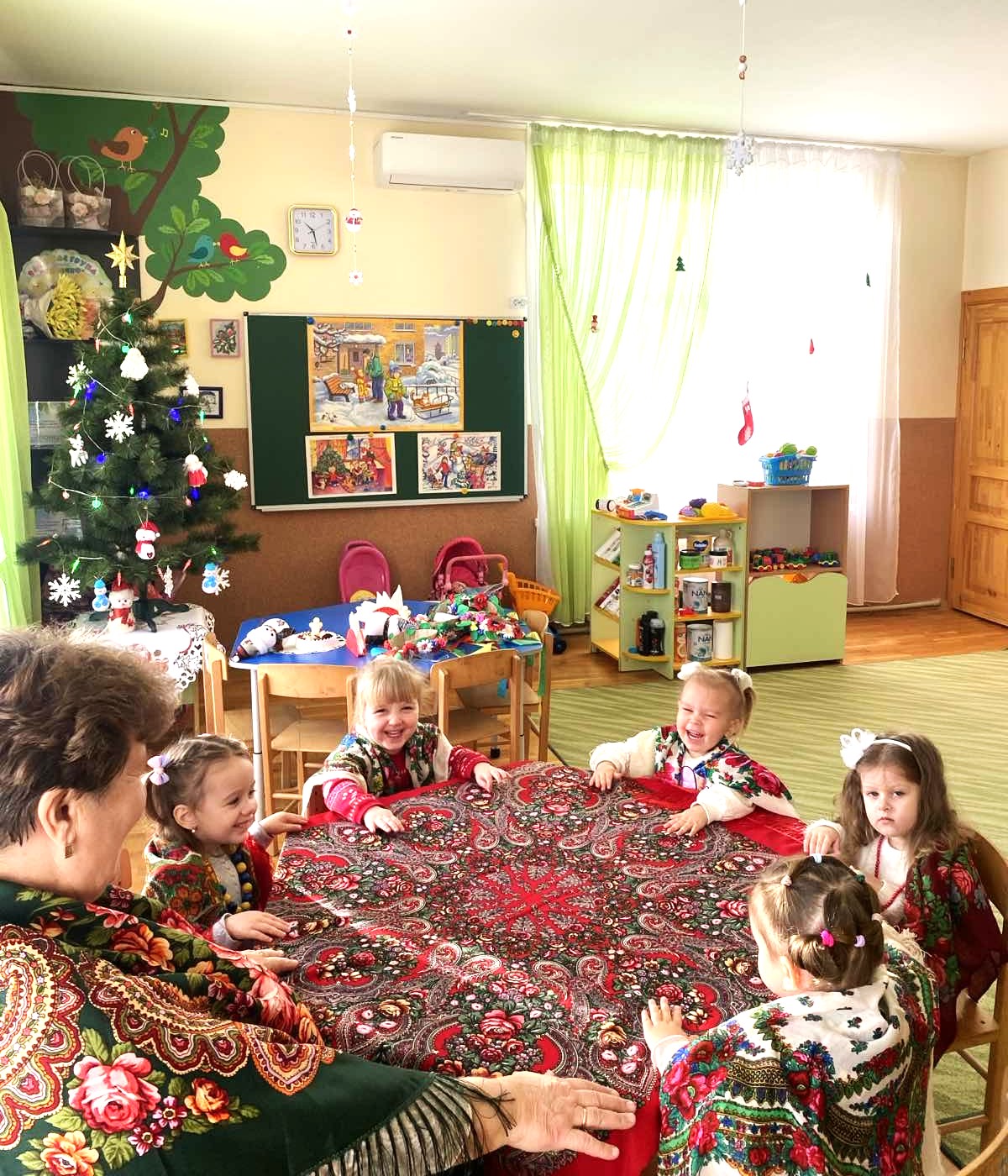 Фото без опису