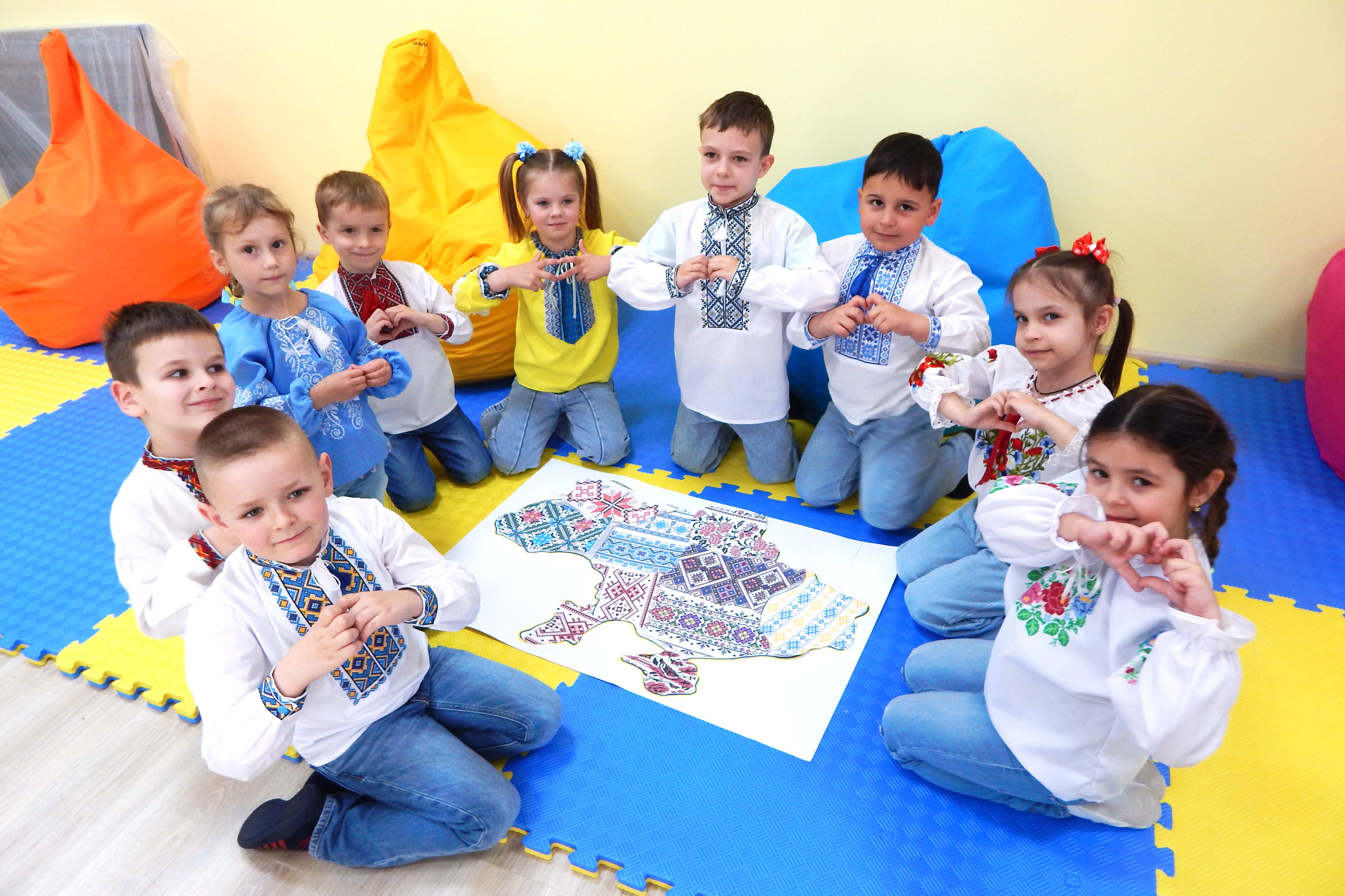 Фото без опису