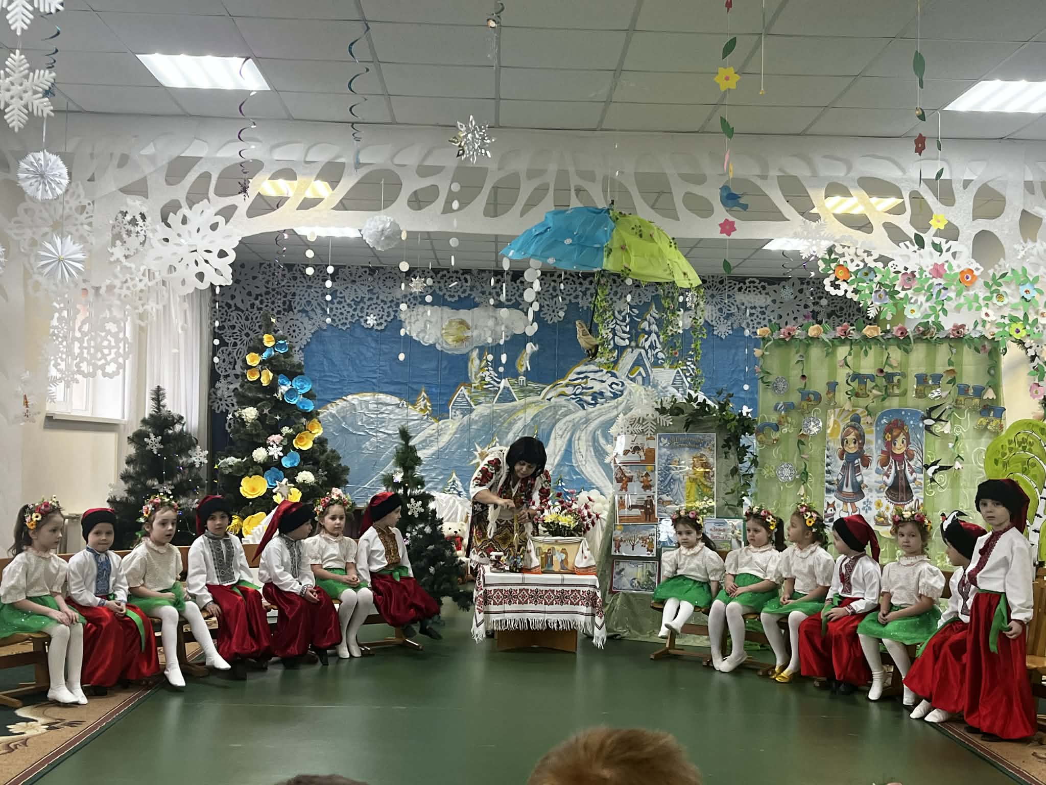 Фото без опису