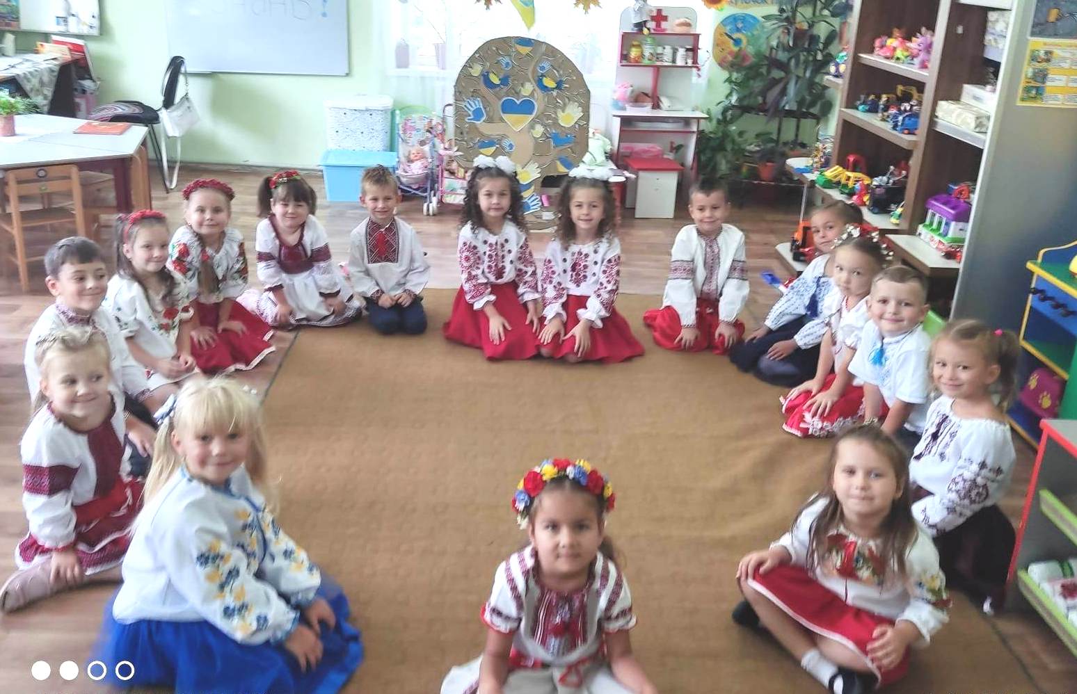 Фото без опису