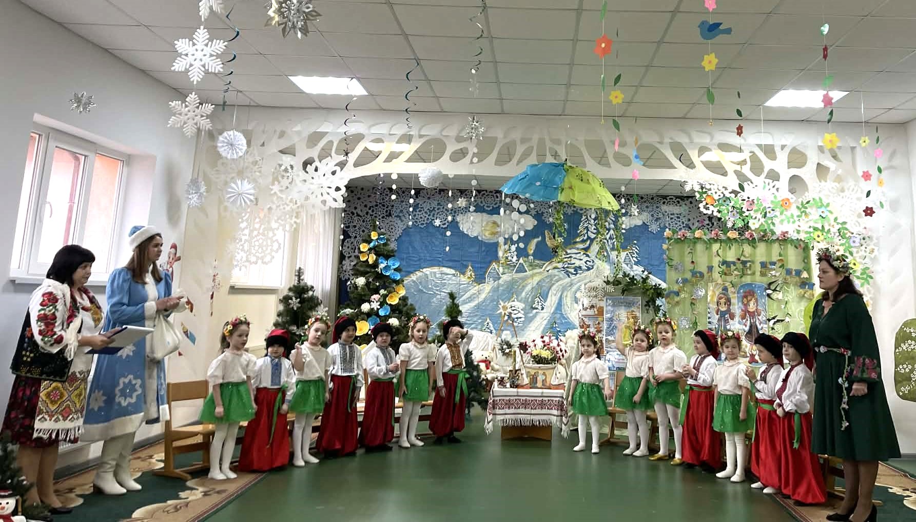 Фото без опису