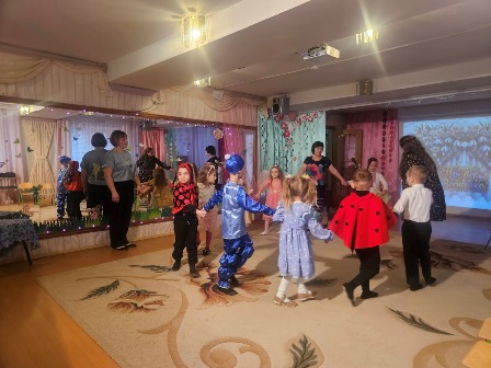 Фото без опису