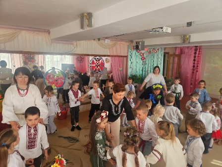 Фото без опису