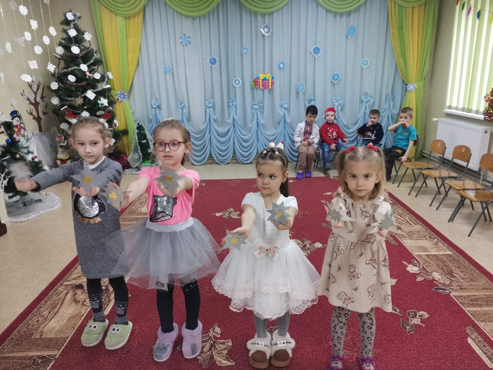 Фото без опису