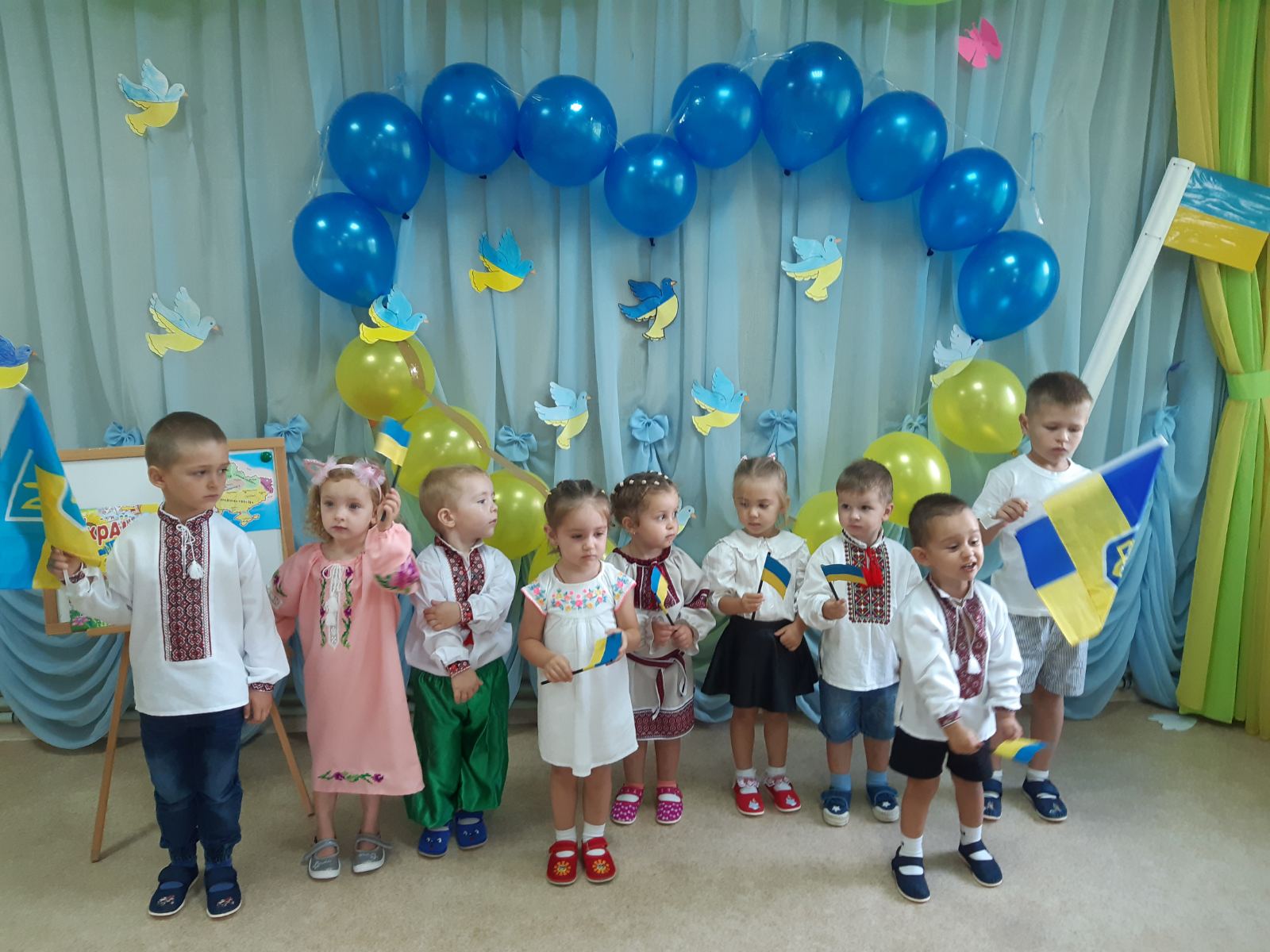 Фото без опису