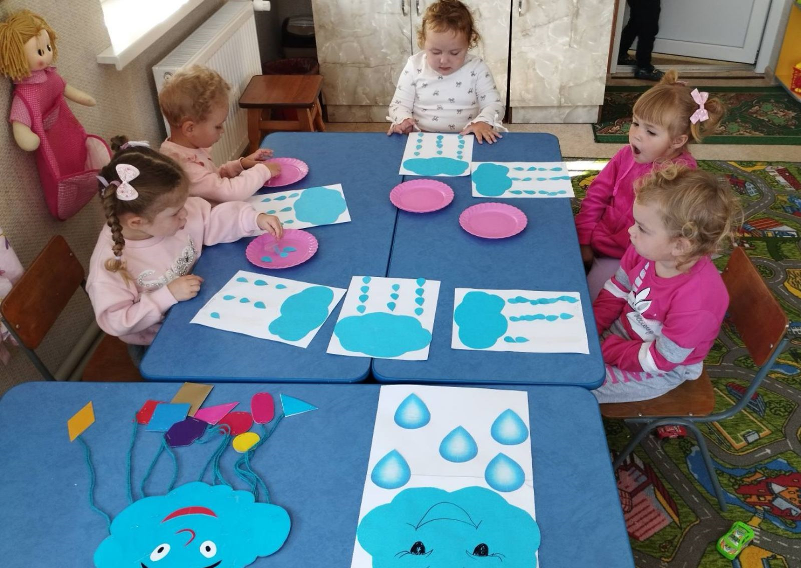 Фото без опису