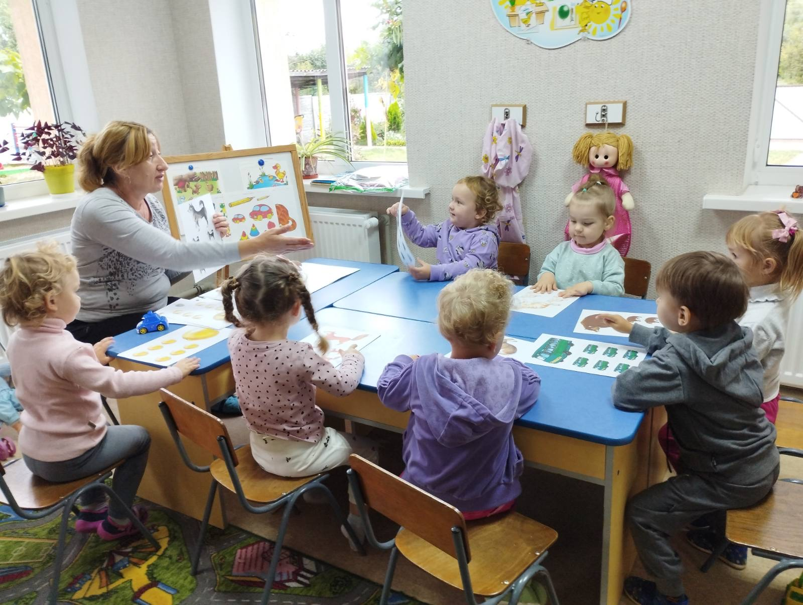 Фото без опису