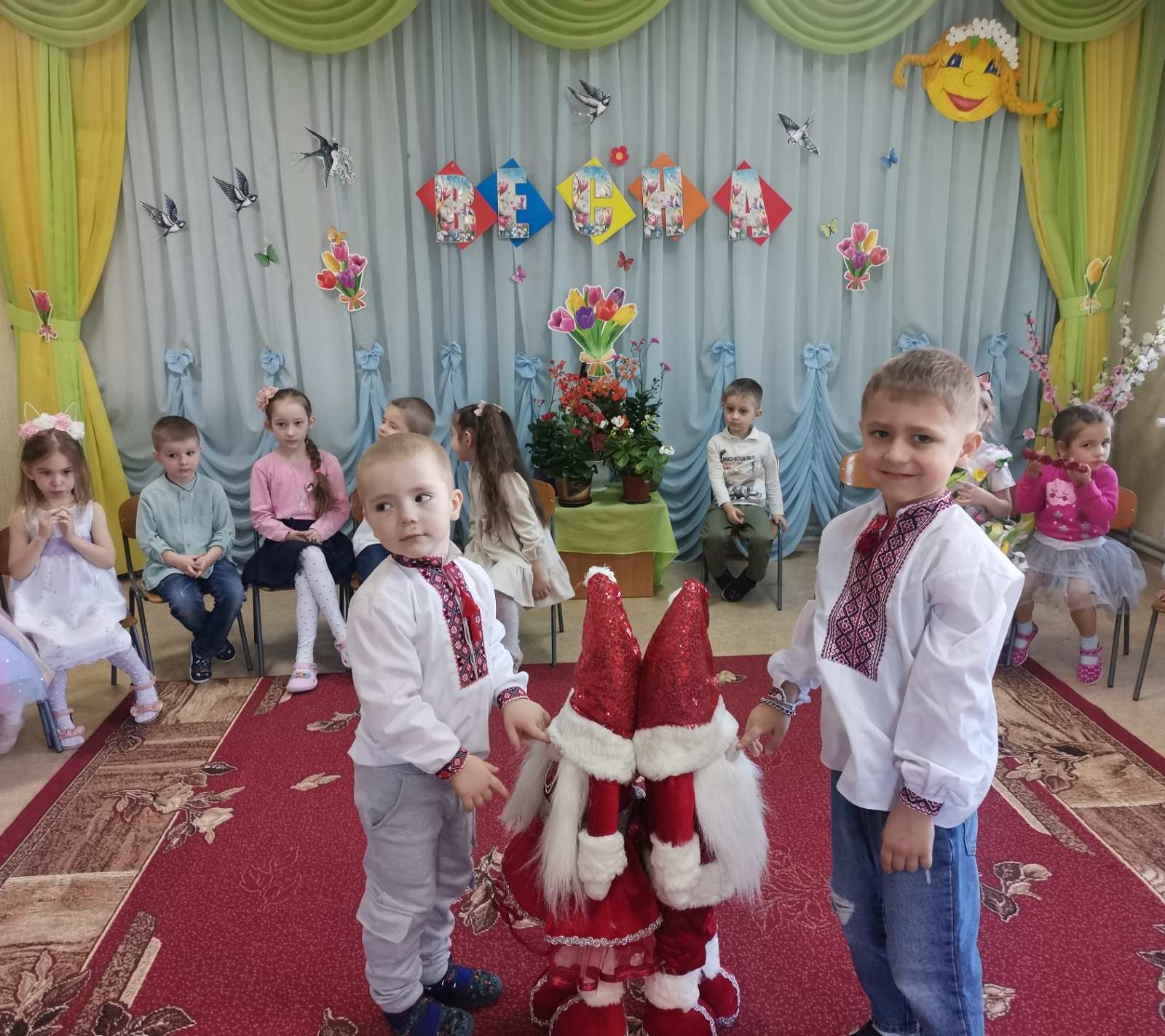 Фото без опису