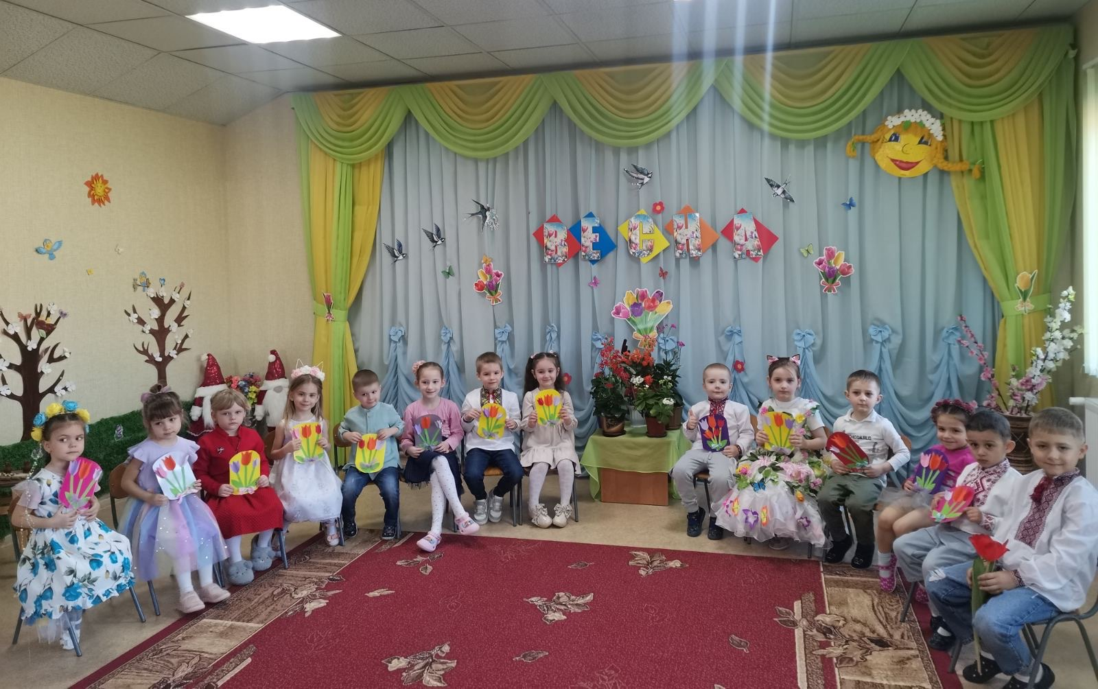 Фото без опису