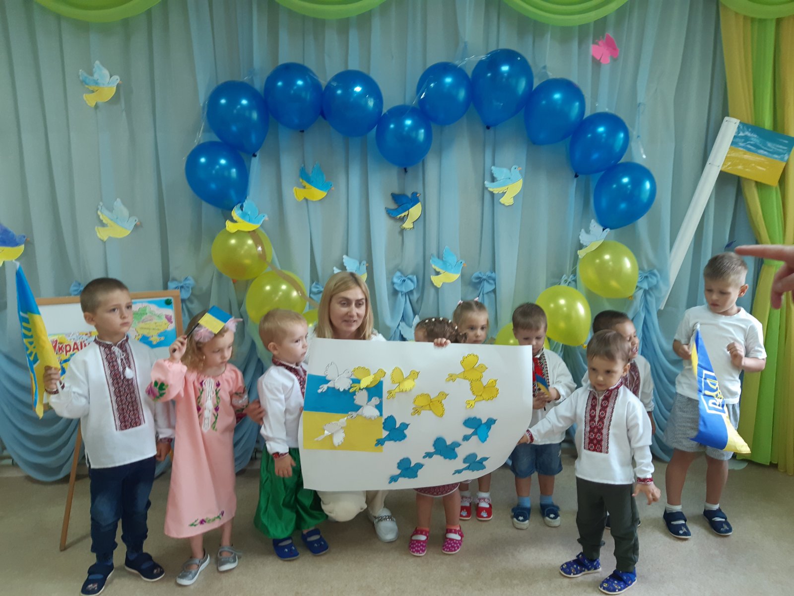 Фото без опису