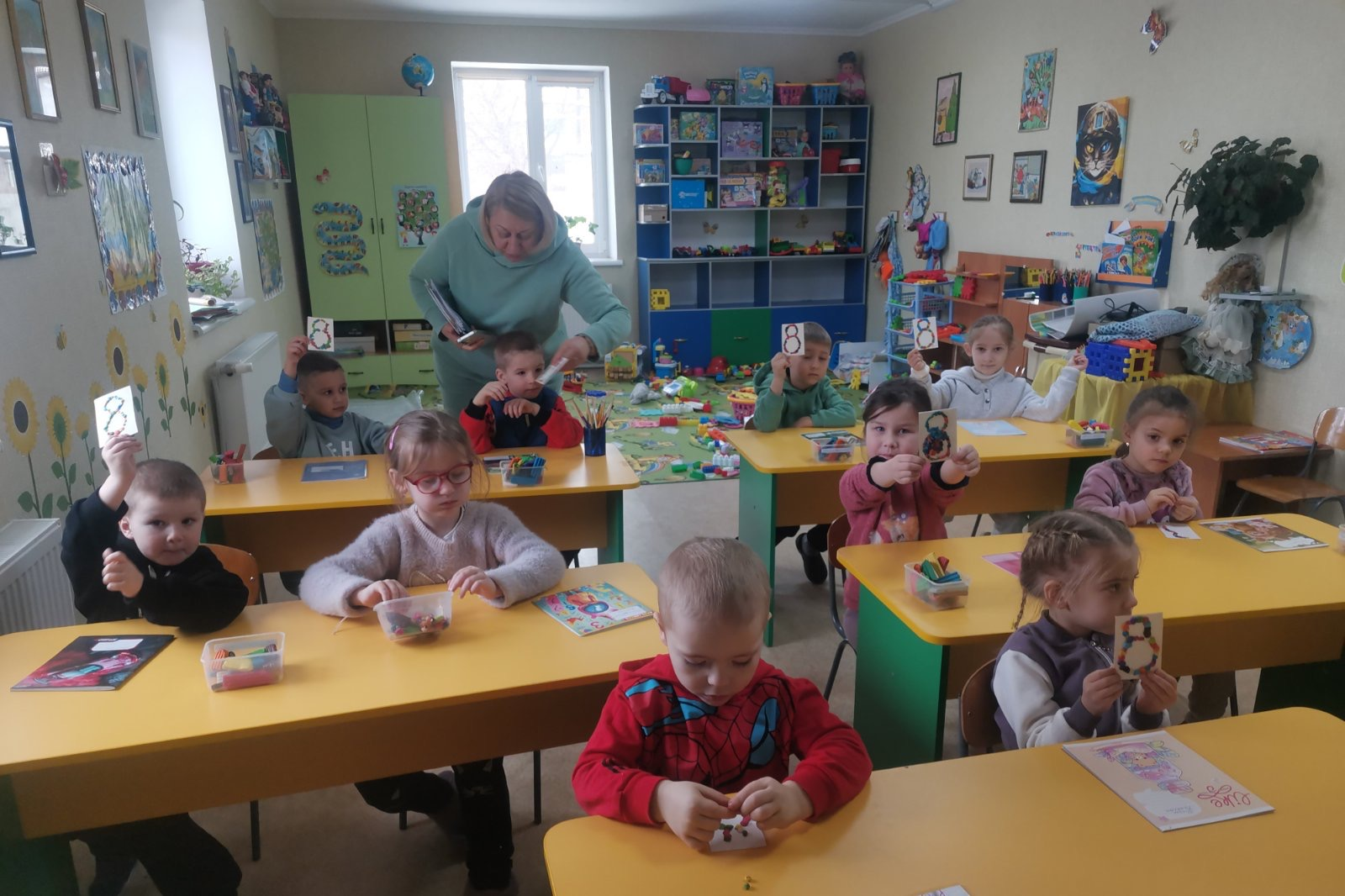 Фото без опису