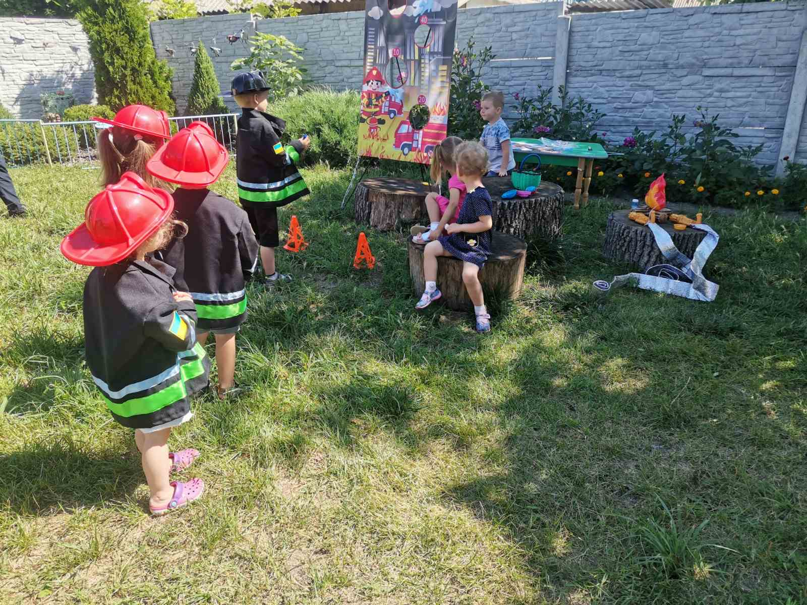 Фото без опису