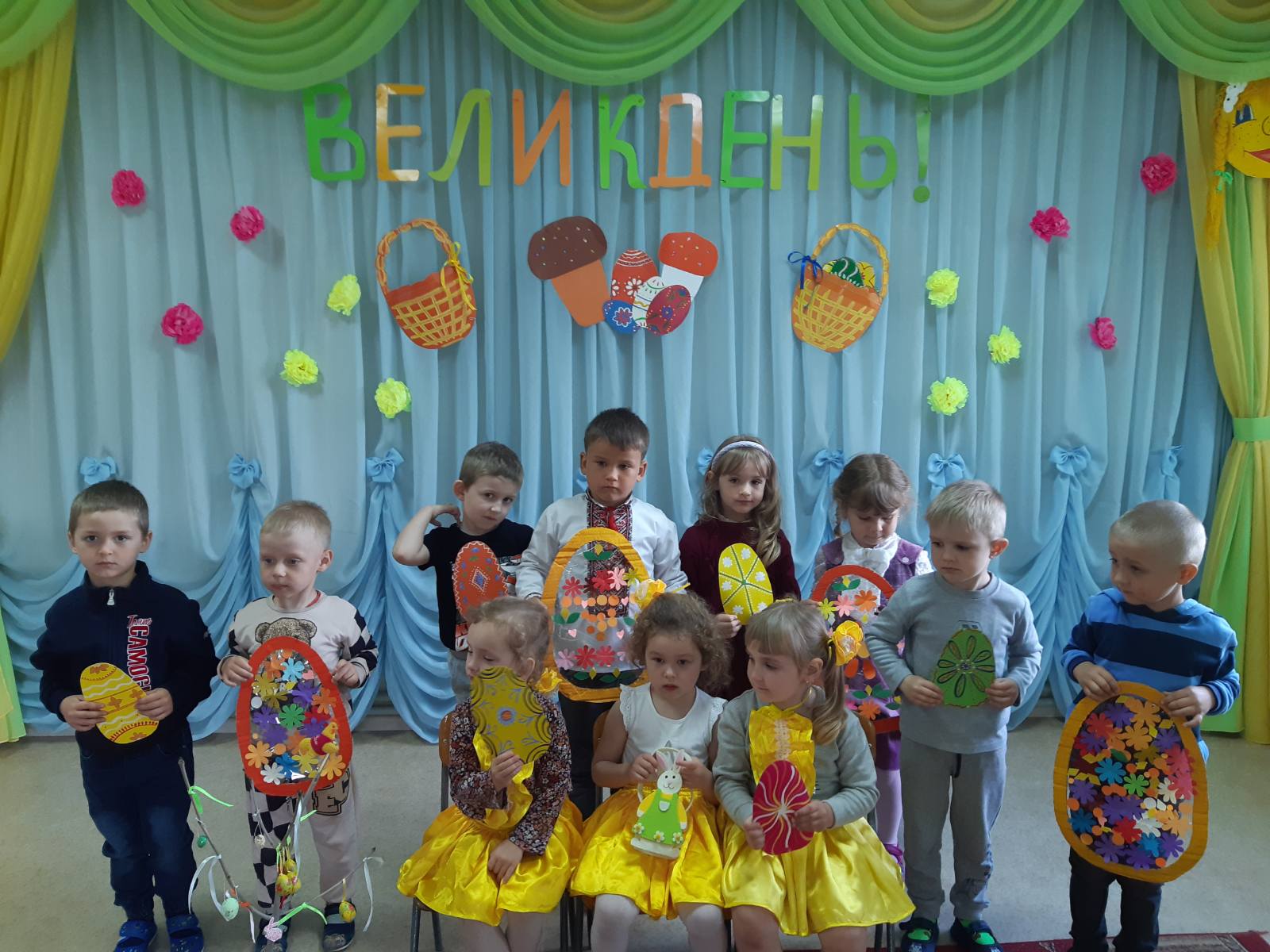 Фото без опису