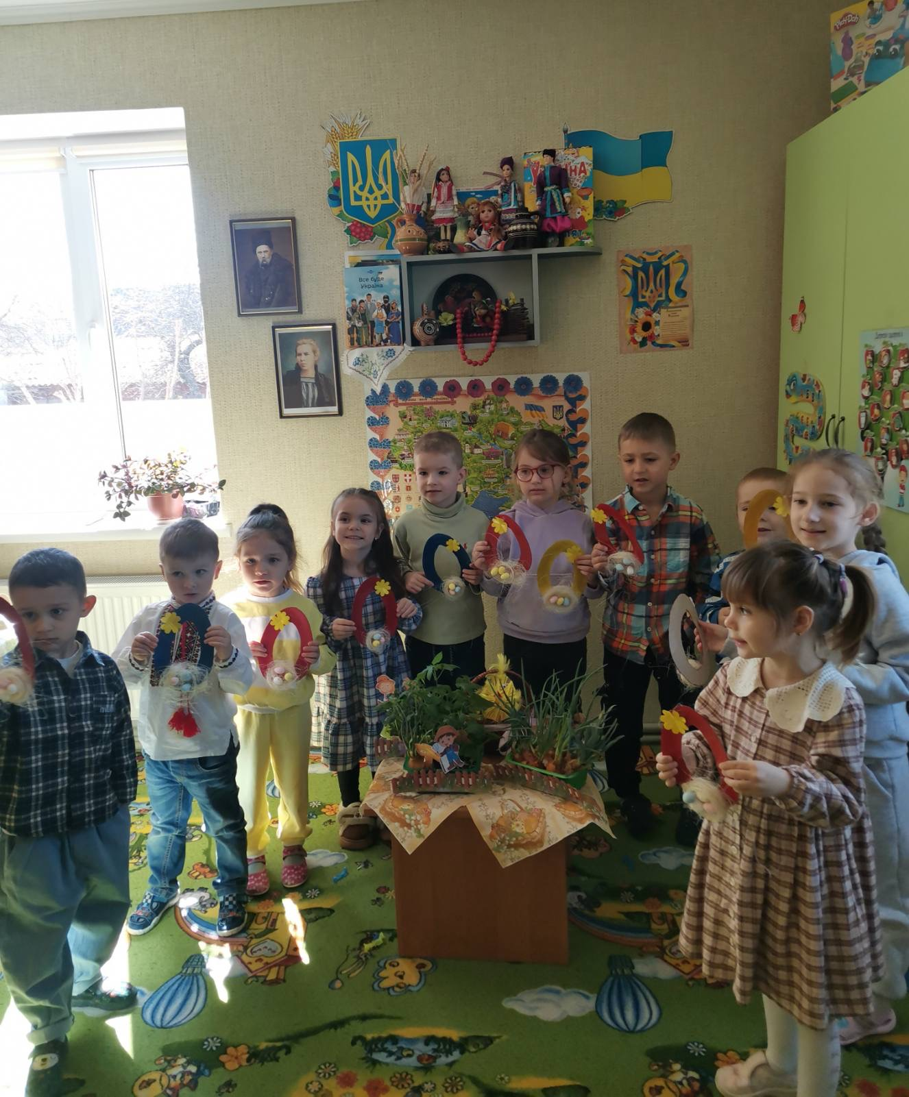 Фото без опису