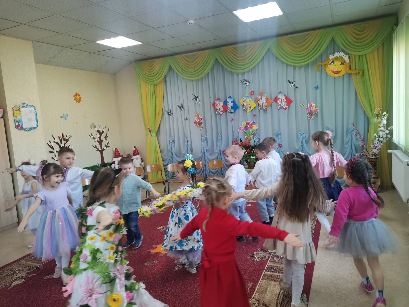 Фото без опису