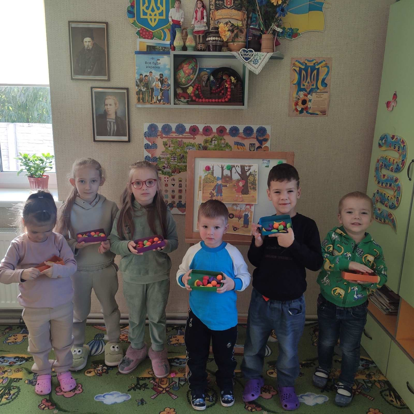 Фото без опису