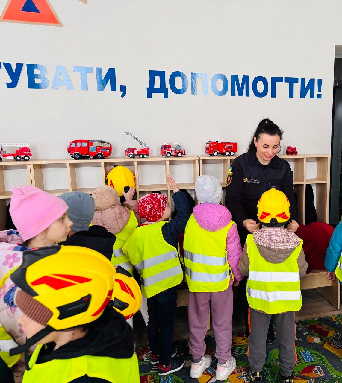 Фото без опису