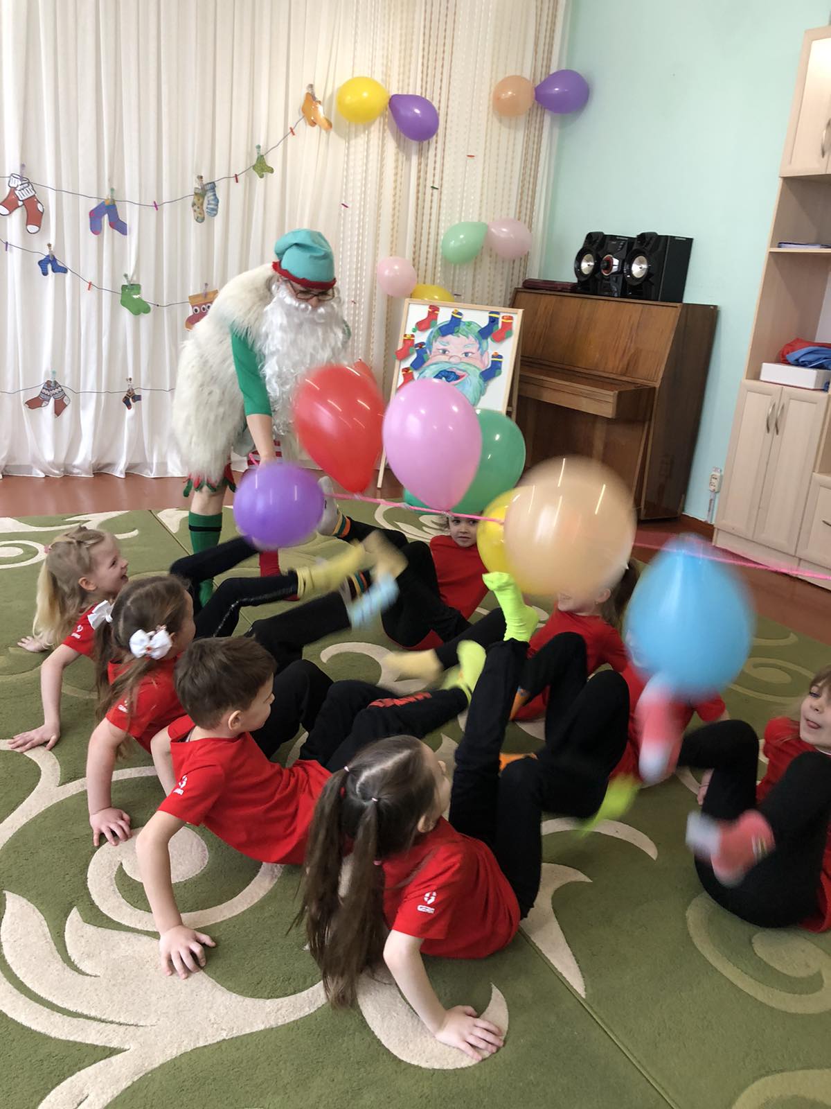 Фото без опису