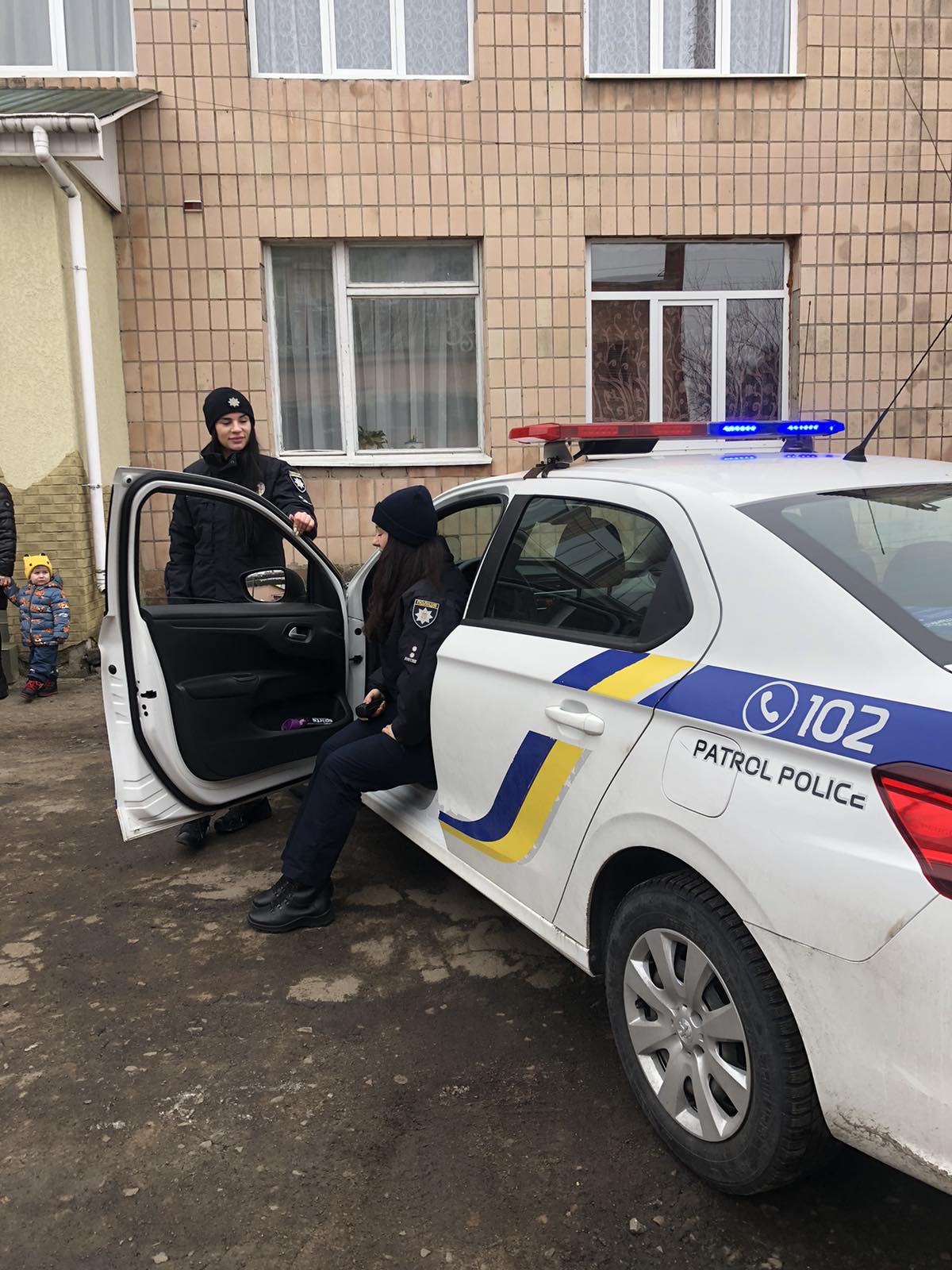 Фото без опису