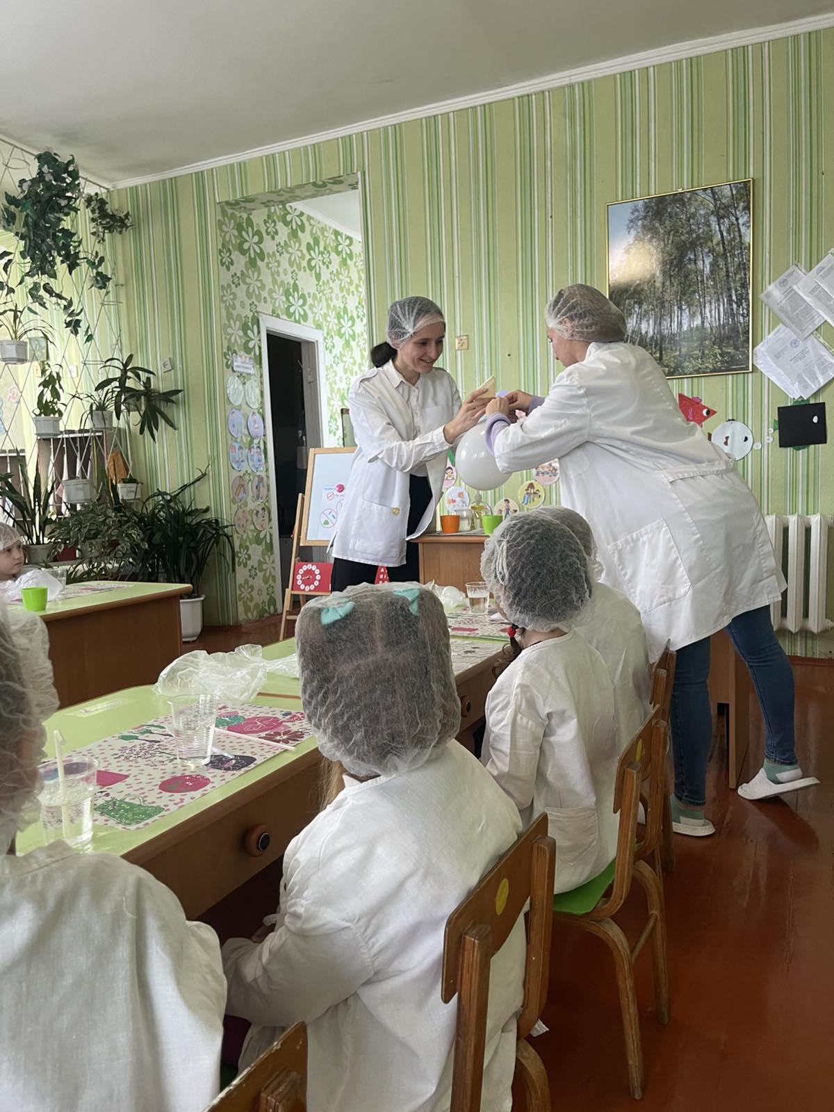 Фото без опису