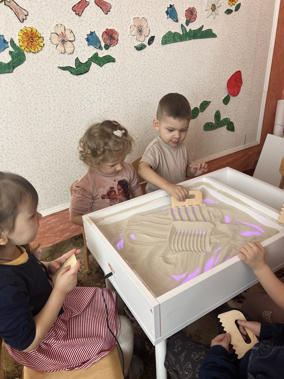 Фото без опису