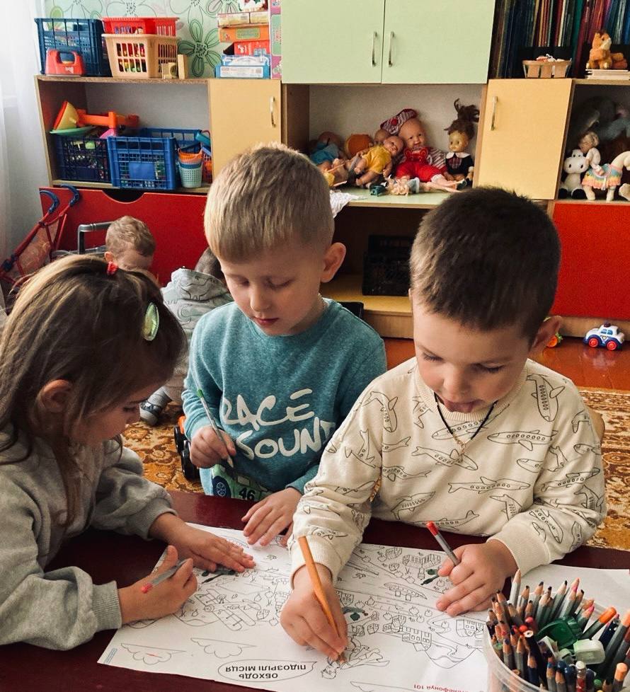 Фото без опису