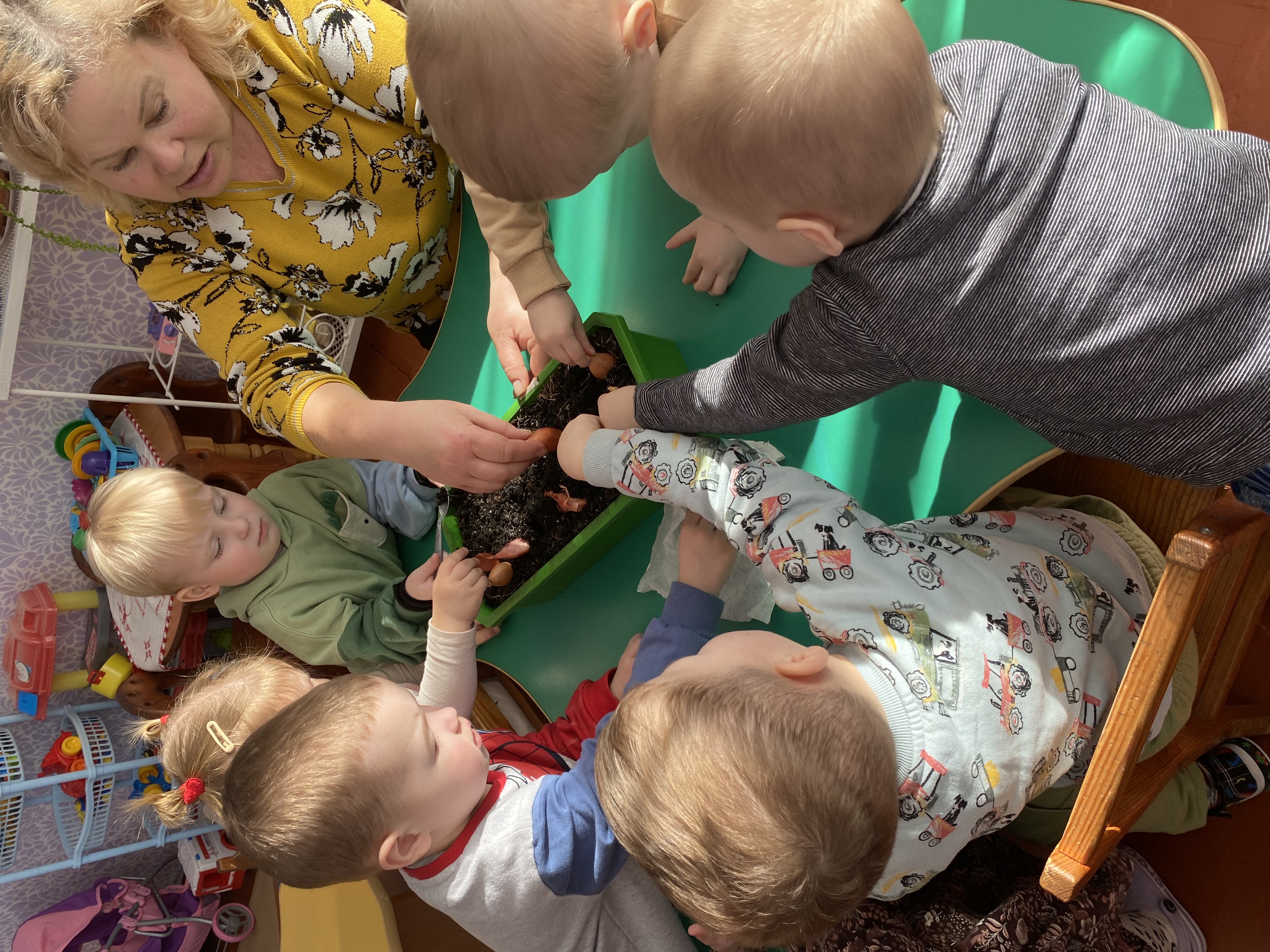 Фото без опису