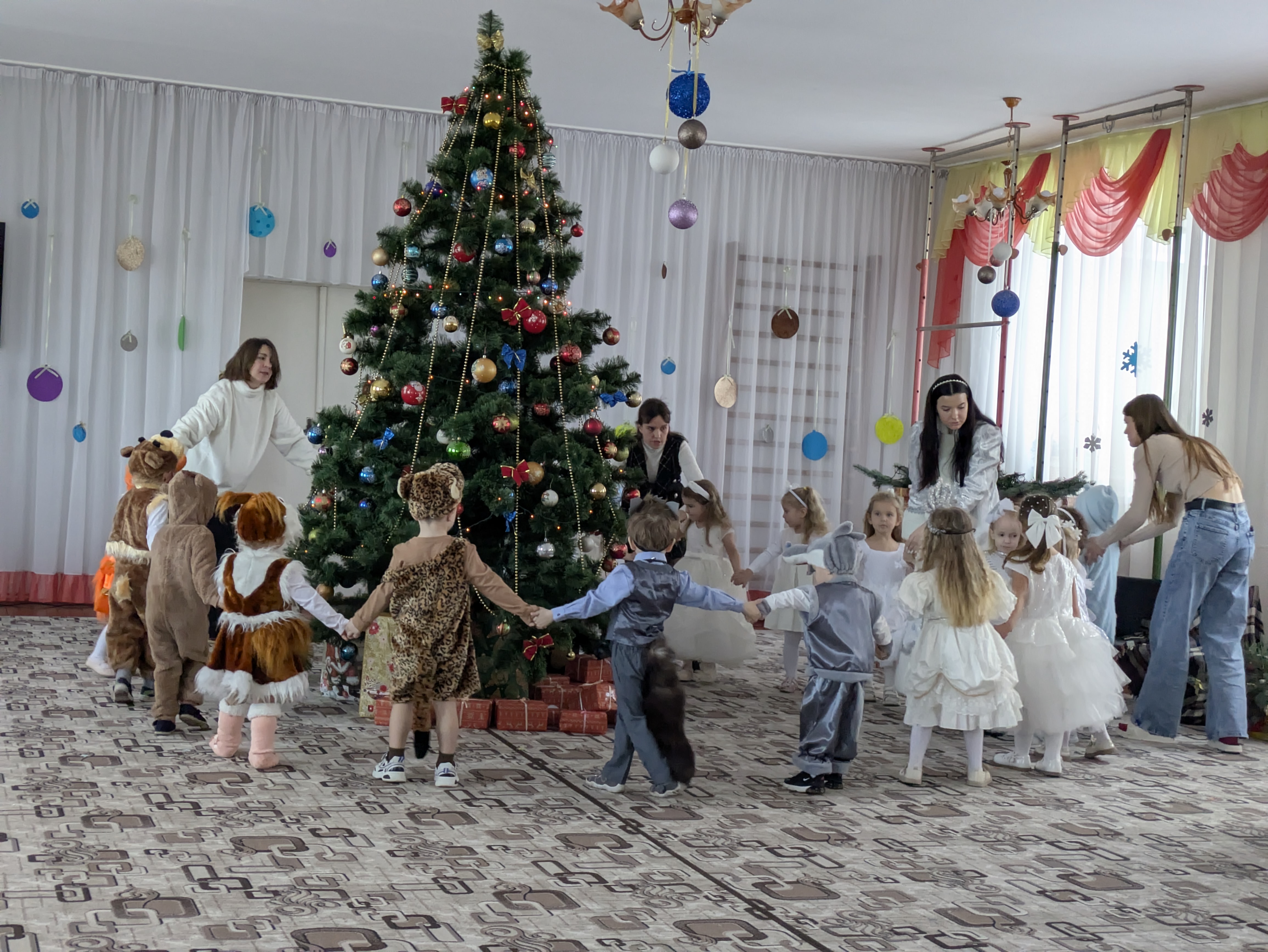 Фото без опису