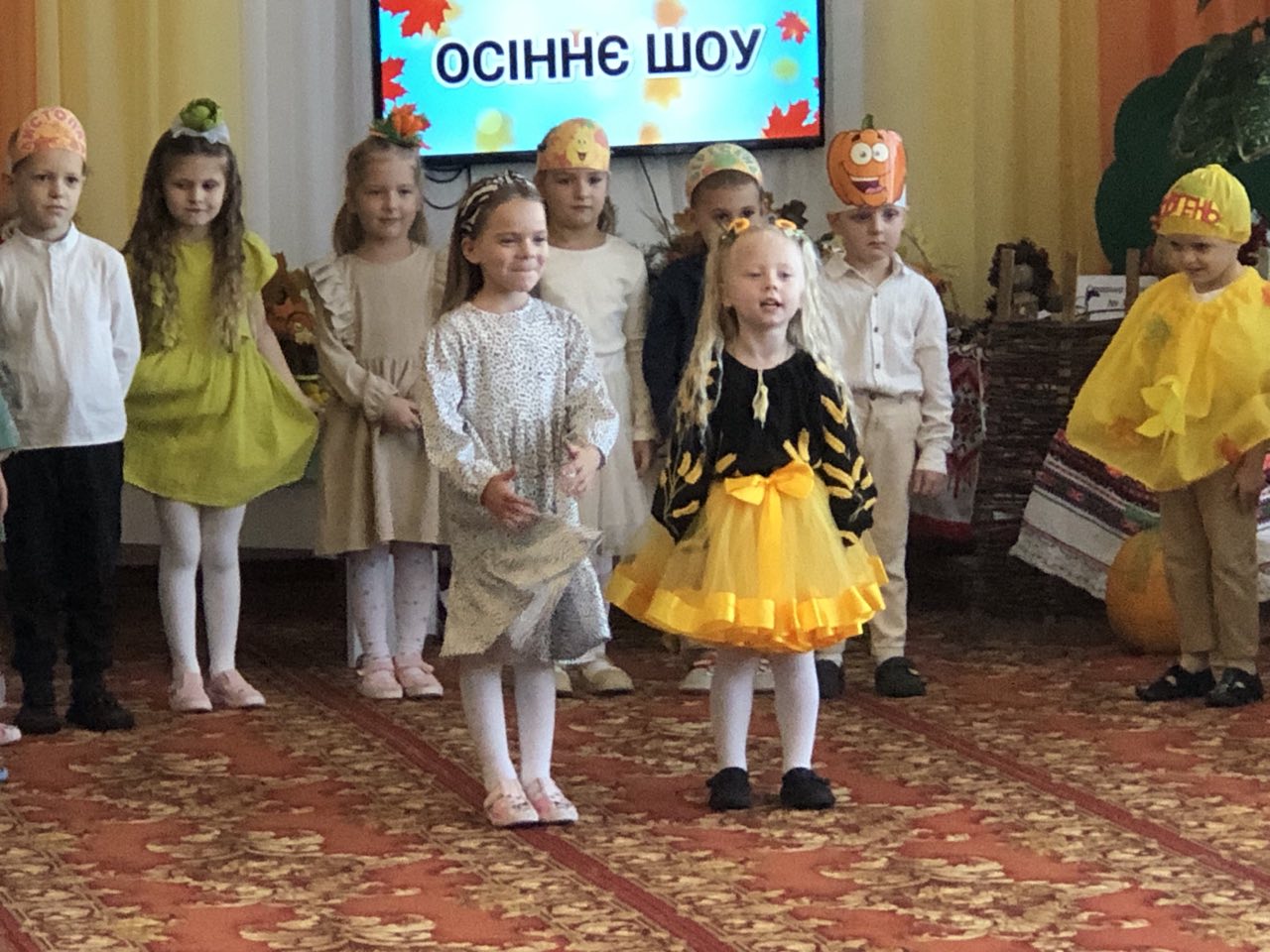 Фото без опису