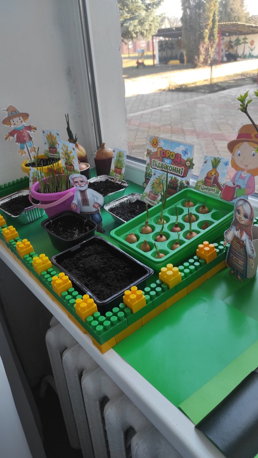 Фото без опису