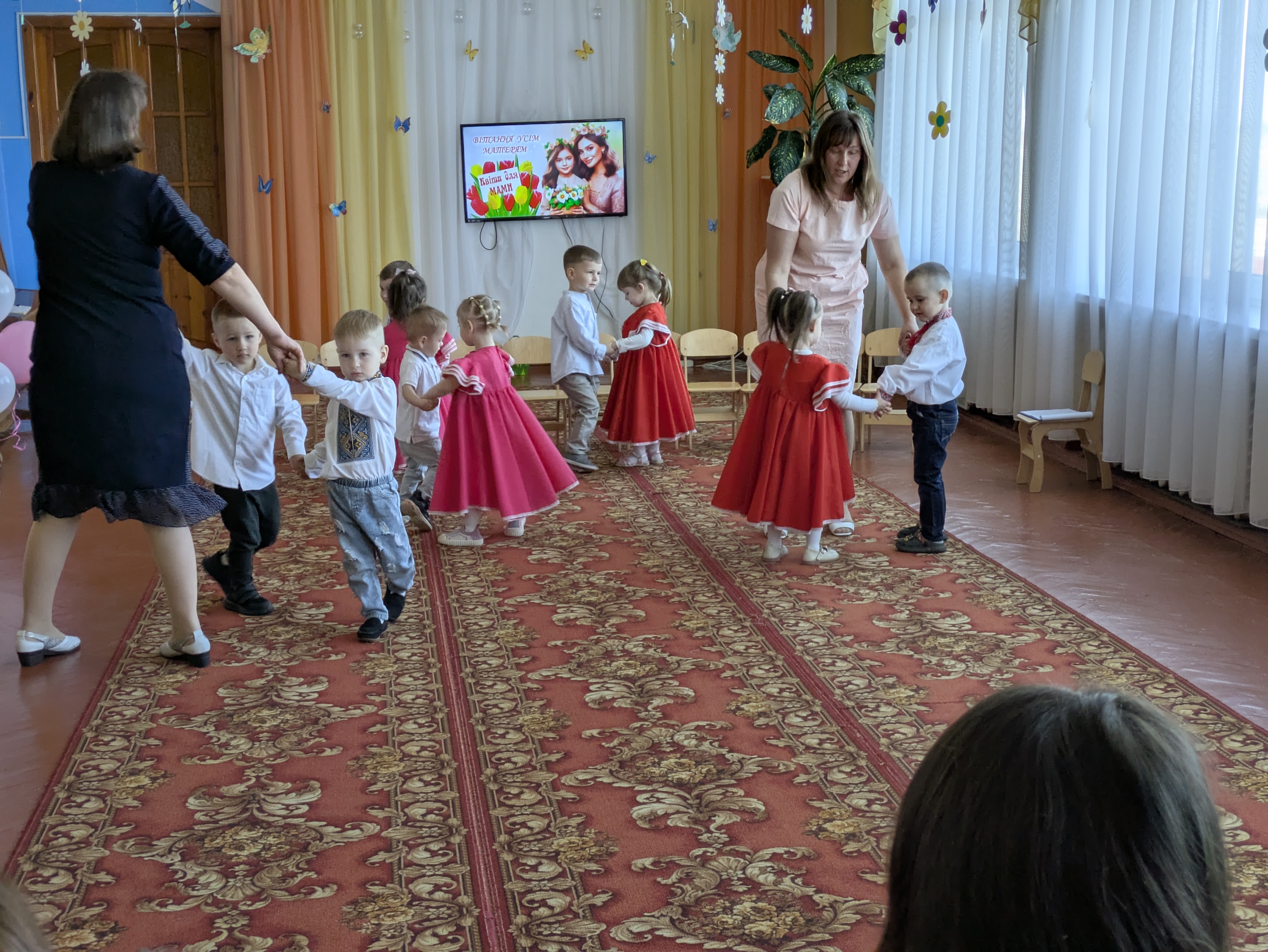 Фото без опису