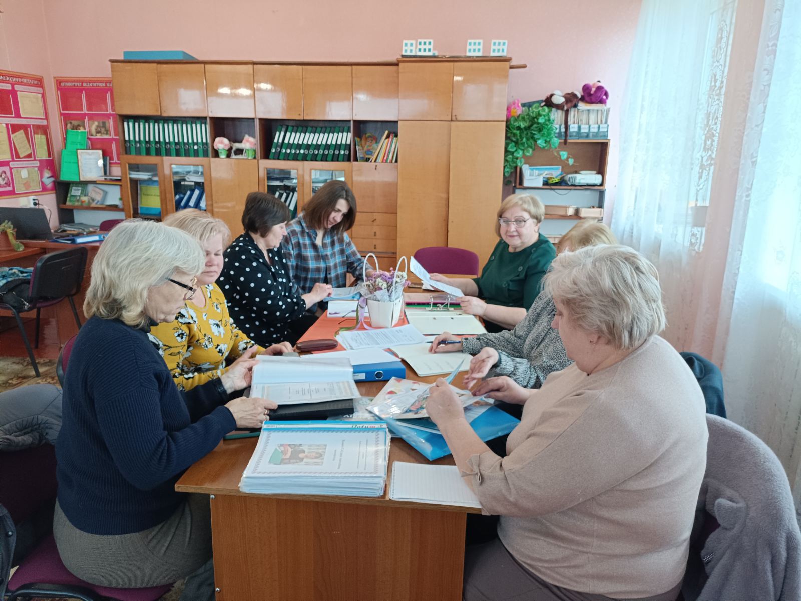 Фото без опису