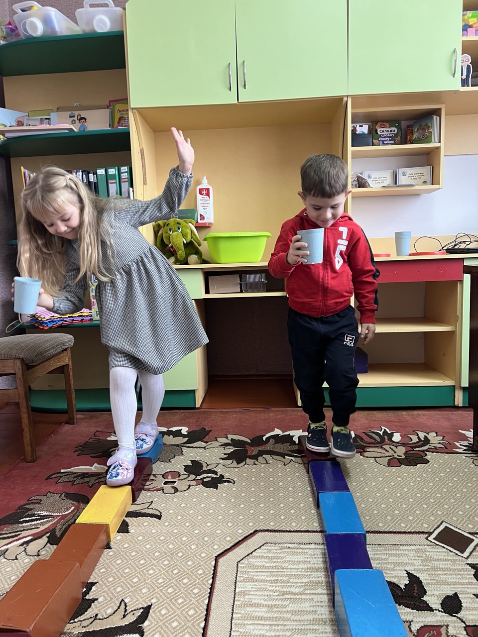 Фото без опису