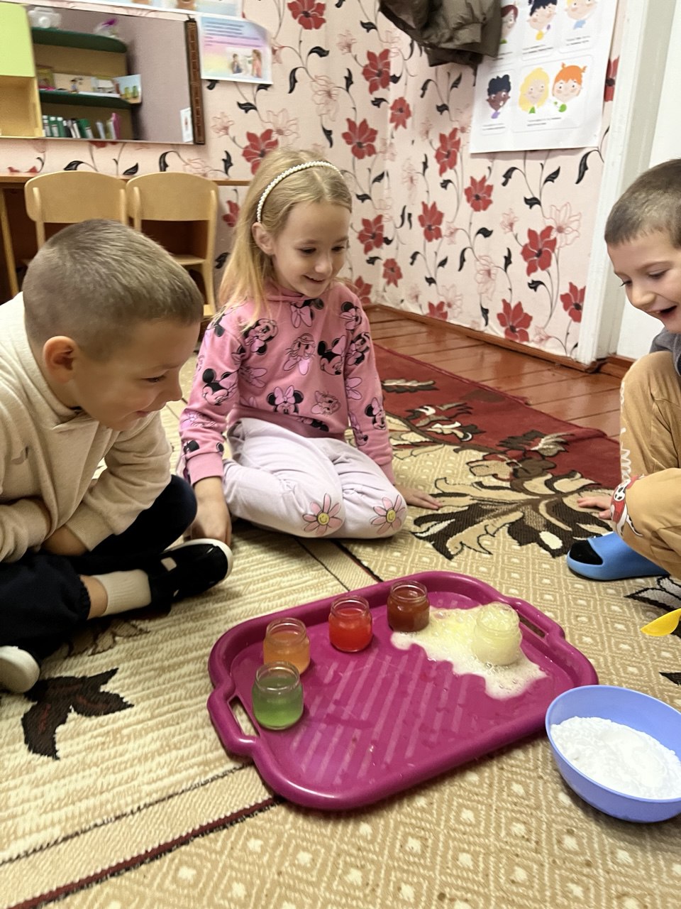 Фото без опису