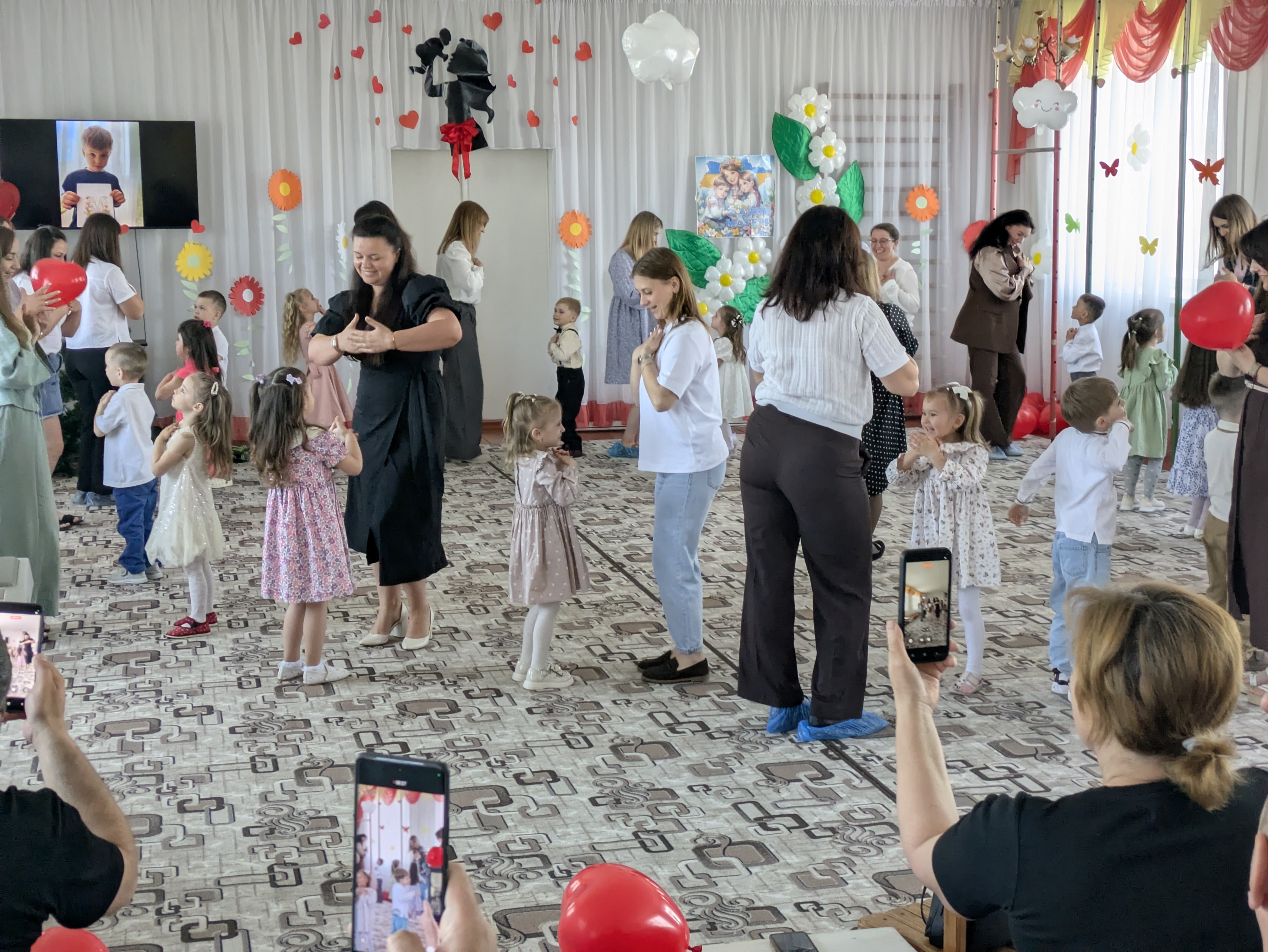 Фото без опису