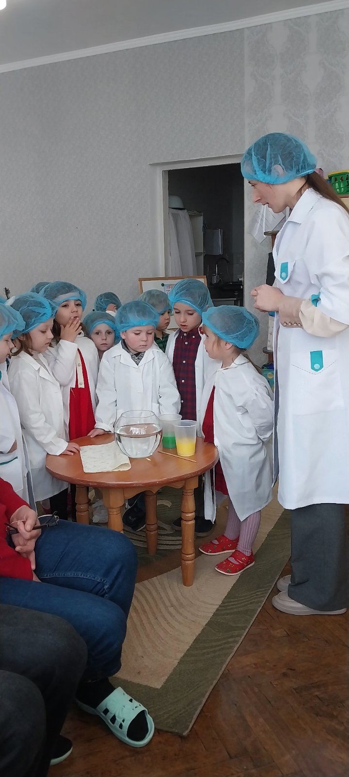 Фото без опису