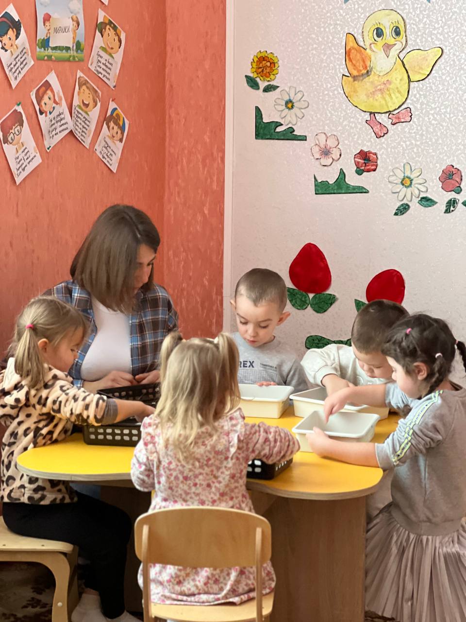 Фото без опису