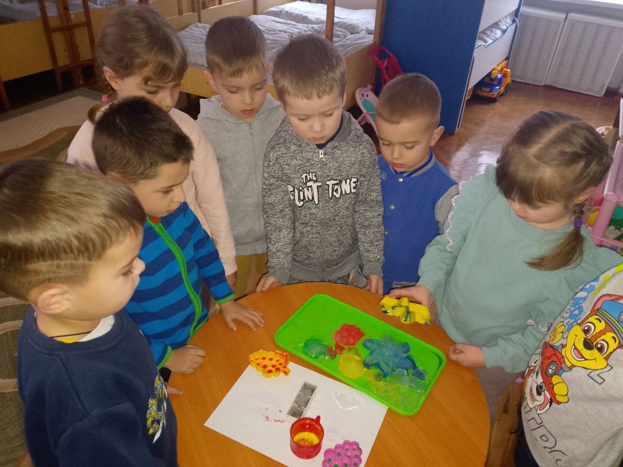 Фото без опису